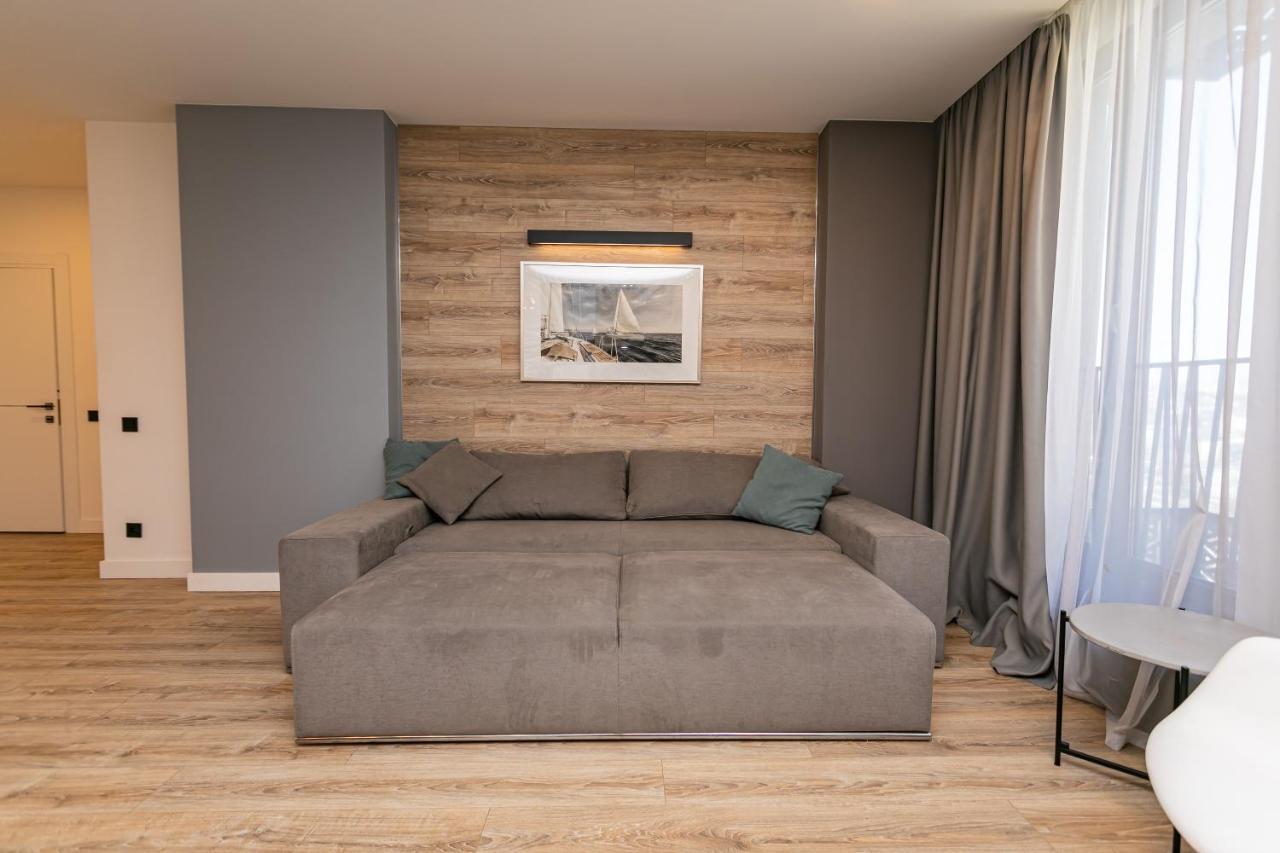 Petrovdom 190-199-216 In Spacious Apartments At Rc New York Concept House Kiev Eksteriør bilde